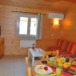 Lagrange Grand Bleu Vacances - Residence Les Ségalières