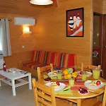 Lagrange Grand Bleu Vacances - Residence Les Ségalières Village de vacances Gramat