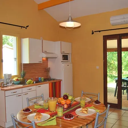 Lagrange Grand Bleu - Les Segalieres פארק נופש 3*