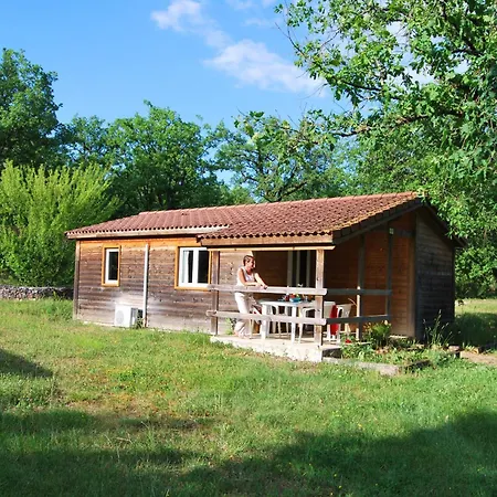 Lagrange Grand Bleu - Les Ségalières 3*