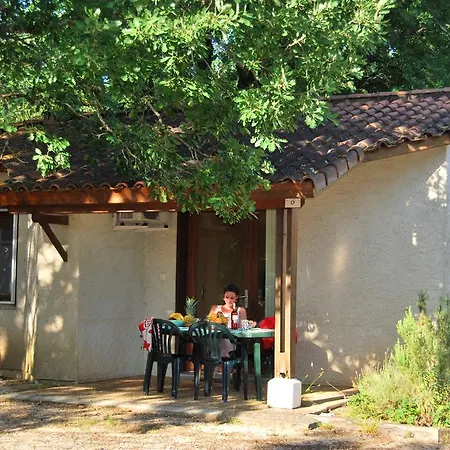 Ferienpark Lagrange Les Segalieres 3*