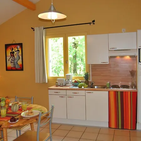 Lagrange Les Segalieres Ferienpark 3*
