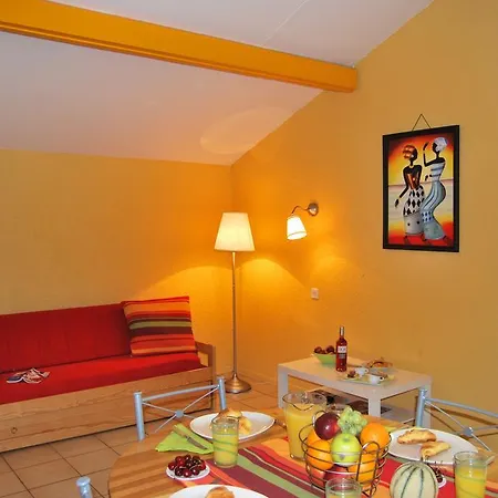Ferienpark Lagrange Les Segalieres 3*