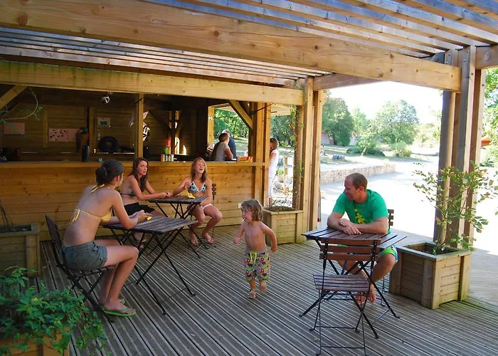 Lagrange Grand Bleu - Les Ségalières 3* Gramat